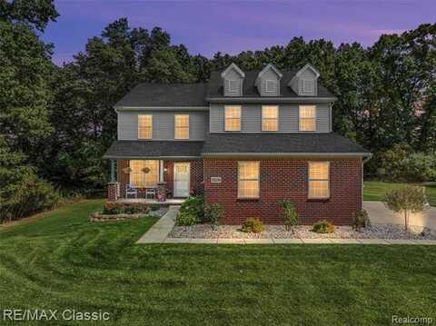 10238 Shenandoah Ridge Drive, Brighton, MI 48114
