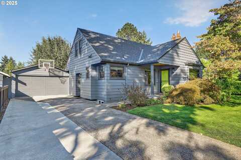 4423 NE SKIDMORE ST, Portland, OR 97218