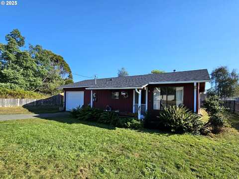 1121 RANSOM AVE, Brookings, OR 97415