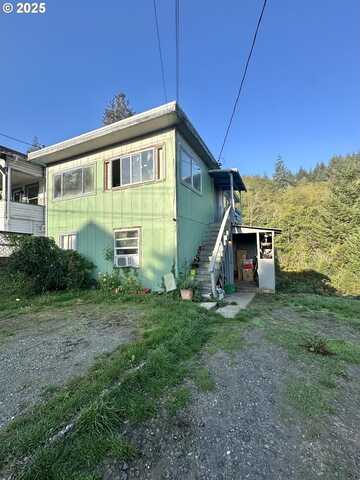 539 S 12TH ST, Coos Bay, OR 97420