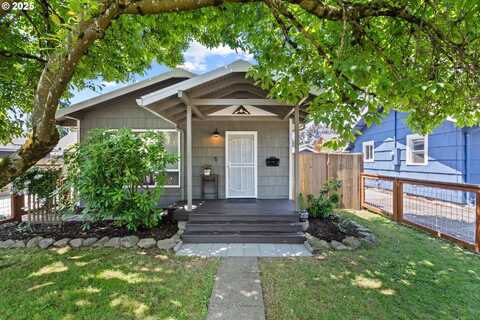 4517 NE 85TH AVE, Portland, OR 97220