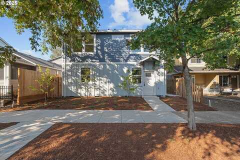 6533 SE WOODSTOCK BLVD, Portland, OR 97206