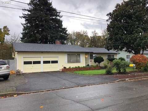 1649 NW MARTIN AVE, Roseburg, OR 97471