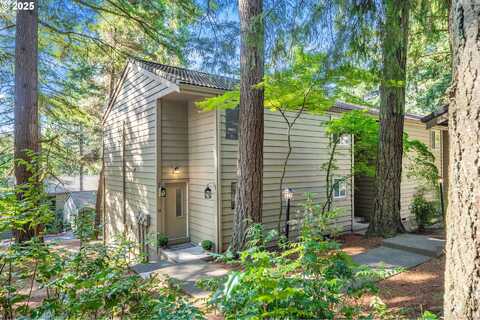 54 CERVANTES CIR, Lake Oswego, OR 97035