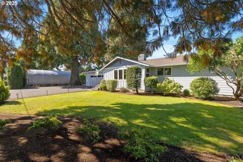 17909 S HOLLY LN, Oregon City, OR 97045