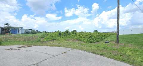 9009 Tea Court, LaBelle, FL 33935