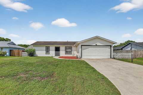 561 SE Karrigan Terrace, Port Saint Lucie, FL 34983