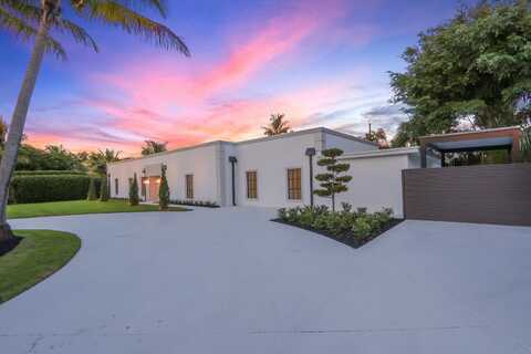 391 W Riverside Drive, Tequesta, FL 33469