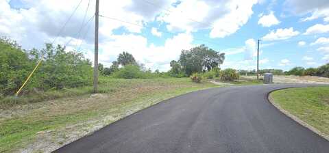 8055 Sunrise Circle, LaBelle, FL 33935