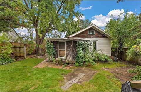 1979 Stillwater Avenue E, Saint Paul, MN 55119