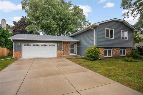 125 9th Avenue NE, Osseo, MN 55369