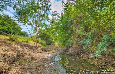 306 Irons, Boerne, TX 78006