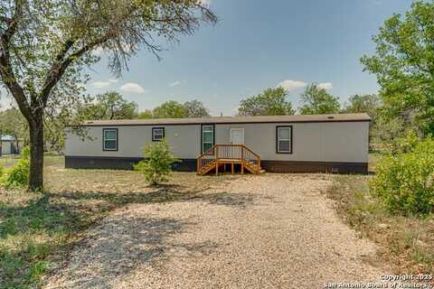 71 Spanish Oak, Somerset, TX 78069