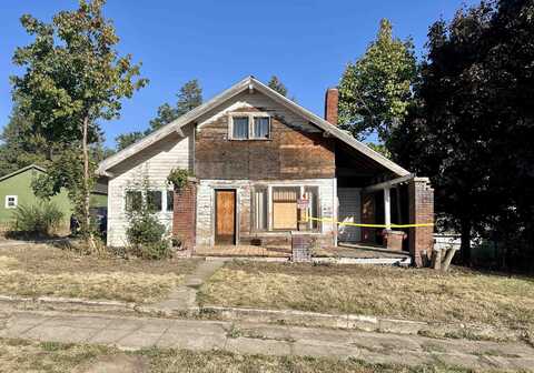130 S Howard St, Tekoa, WA 99033