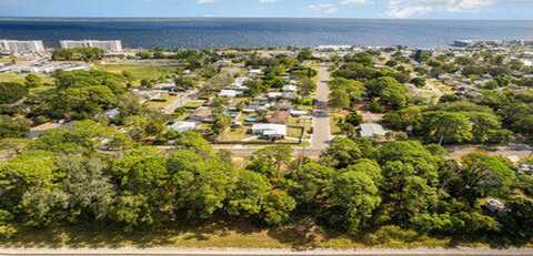 2250 S Hopkins Avenue, Titusville, FL 32780