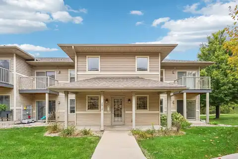 2812 Pleasant View Road, Middleton, WI 53562