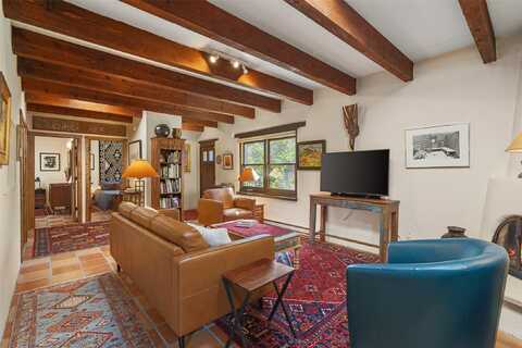 985 Agua Fria unit: 111, Santa Fe, NM 87501