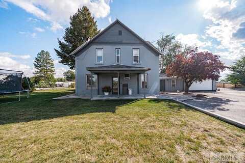 626 Riverton Road, Blackfoot, ID 83221