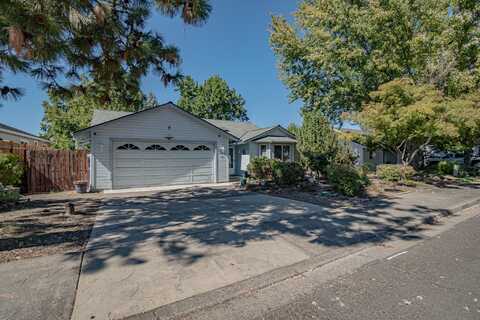 2965 Bailey Avenue, Medford, OR 97504