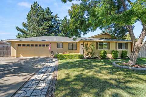 2995 Bedford Circle, Medford, OR 97504