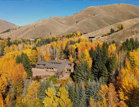 204 Big Wells Rd, Sun Valley, ID 83353