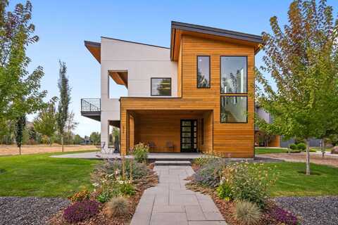 601 CD Olena Dr, Hailey, ID 83333