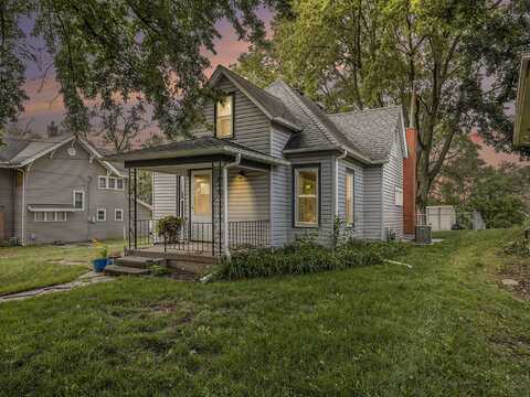 608 N LOCUST Street, GLENWOOD, IA 51534