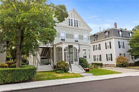 17 Everett Street, Newport, RI 02840