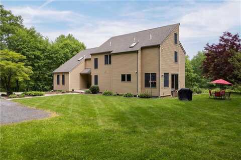 71 Phillips Lane, Glocester, RI 02814
