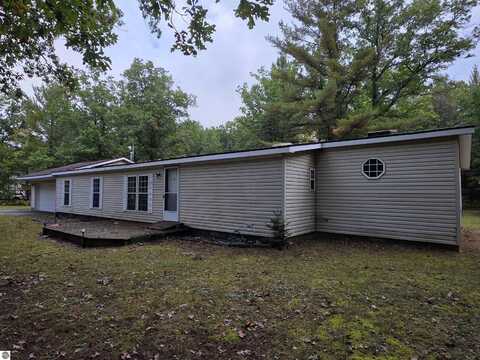 7222 Blue Ox Trail, South Branch, MI 48761