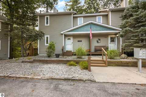 3951 Sherwood Forest Drive, Traverse City, MI 49686