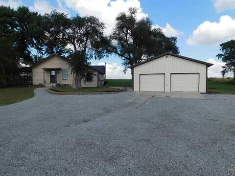 18126 K-16 HWY, Holton, KS 66436