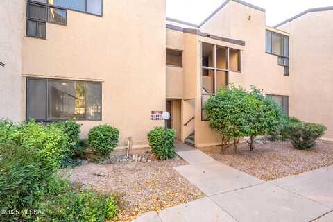 7622 E Callisto Circle, Tucson, AZ 85715