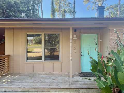 1329 Lola Drive, Tallahassee, FL 32301