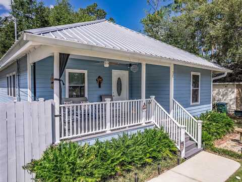 50 Melody Lane, Crawfordville, FL 32327