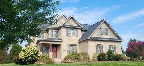 153 Caudle Meadows Drive, Advance, NC 27006