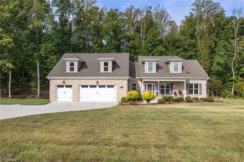 195 Maple Glade Drive, Reidsville, NC 27320