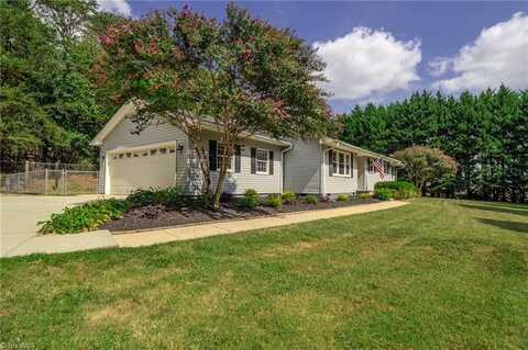 2525 Tobaccoville Road, Rural Hall, NC 27045