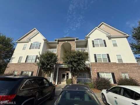 2422 Eagle Creek Court, Winston Salem, NC 27103