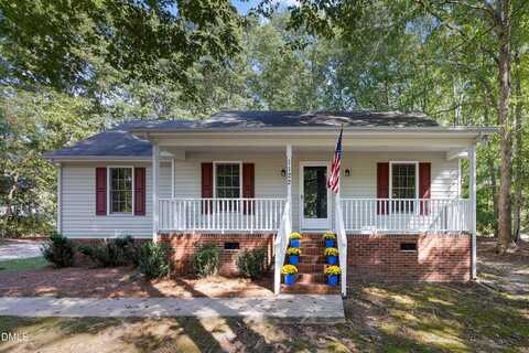 1122 Country Club Lane, Zebulon, NC 27597