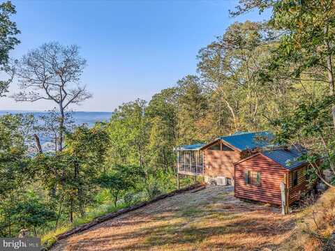 1800 GAMBLE ROAD, GREAT CACAPON, WV 25422