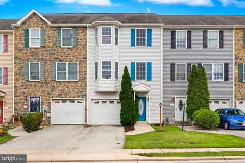55 FUZZY TAIL DRIVE, RANSON, WV 25438