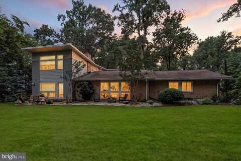 8216 FENWAY ROAD, BETHESDA, MD 20817