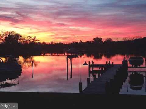 121 PARKS ROAD, CHESTER, MD 21619