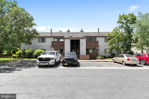 1002 LINDSEY COURT, MARLTON, NJ 08053