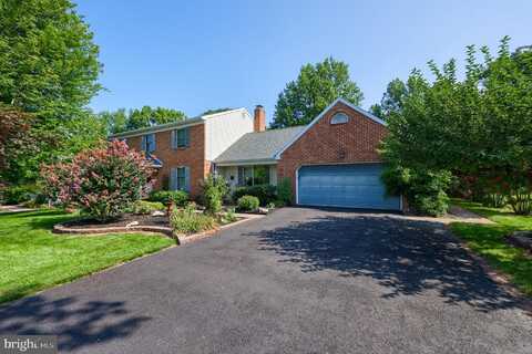 1300 GARRISON DRIVE, YORK, PA 17404