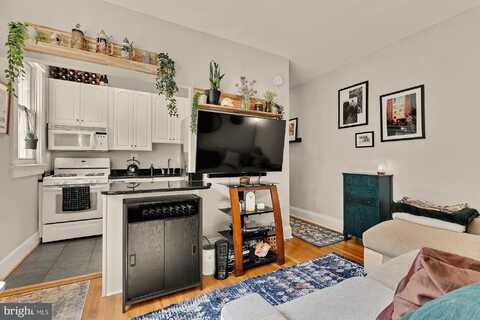 3022 WISCONSIN AVENUE NW, WASHINGTON, DC 20016