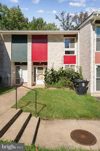 8675 SEASONS WAY, LANHAM, MD 20706