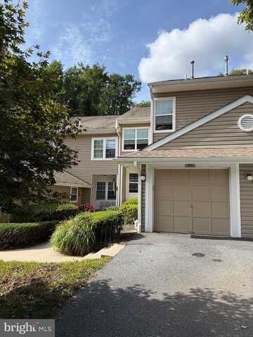 212 NOTTINGHAM COURT, GLEN MILLS, PA 19342