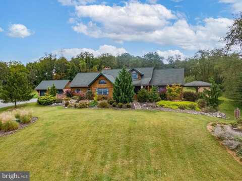 1113 SEIFRIT LANE, BERNVILLE, PA 19506